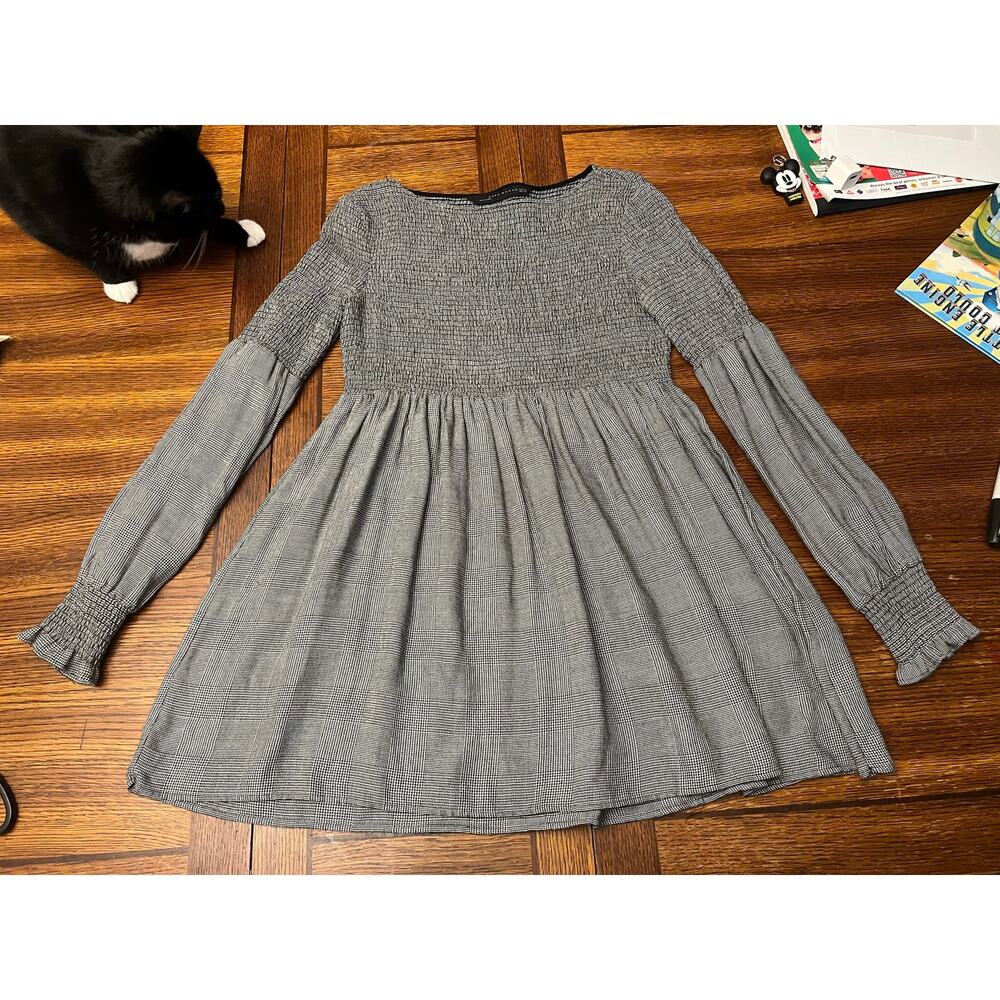 Zara Grey Smocked Plaid Babydoll Blouse Balloon Sleeve Tunic Top Houndstooth XS - Picture 9 of 12